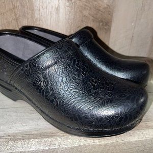 Dansko Women Black Leather Mule Size EU 39/US 8